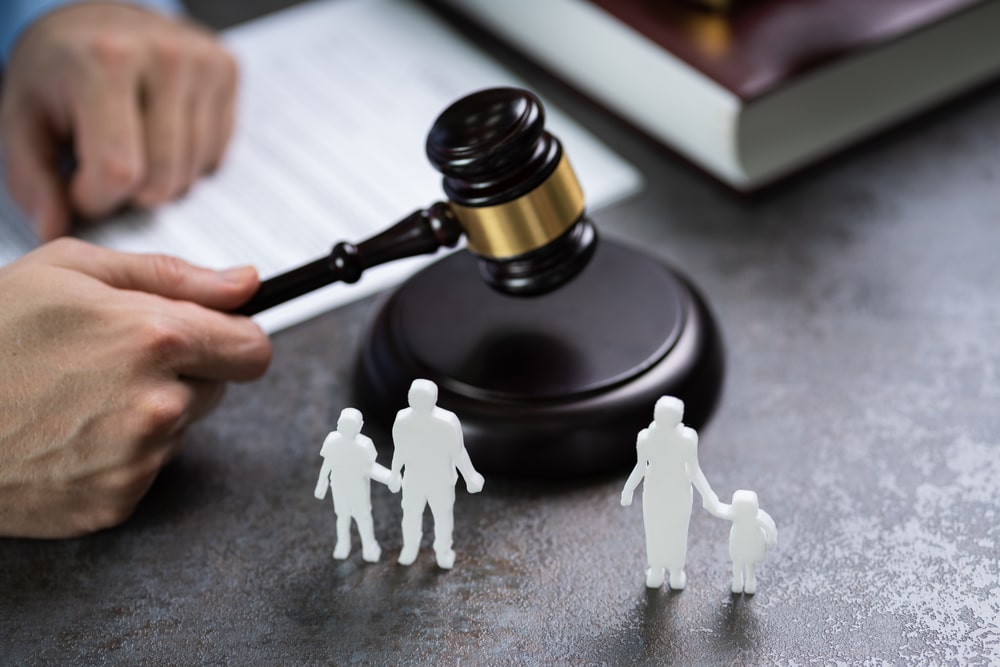 Read more about the article What A Family Lawyer Can Do For You